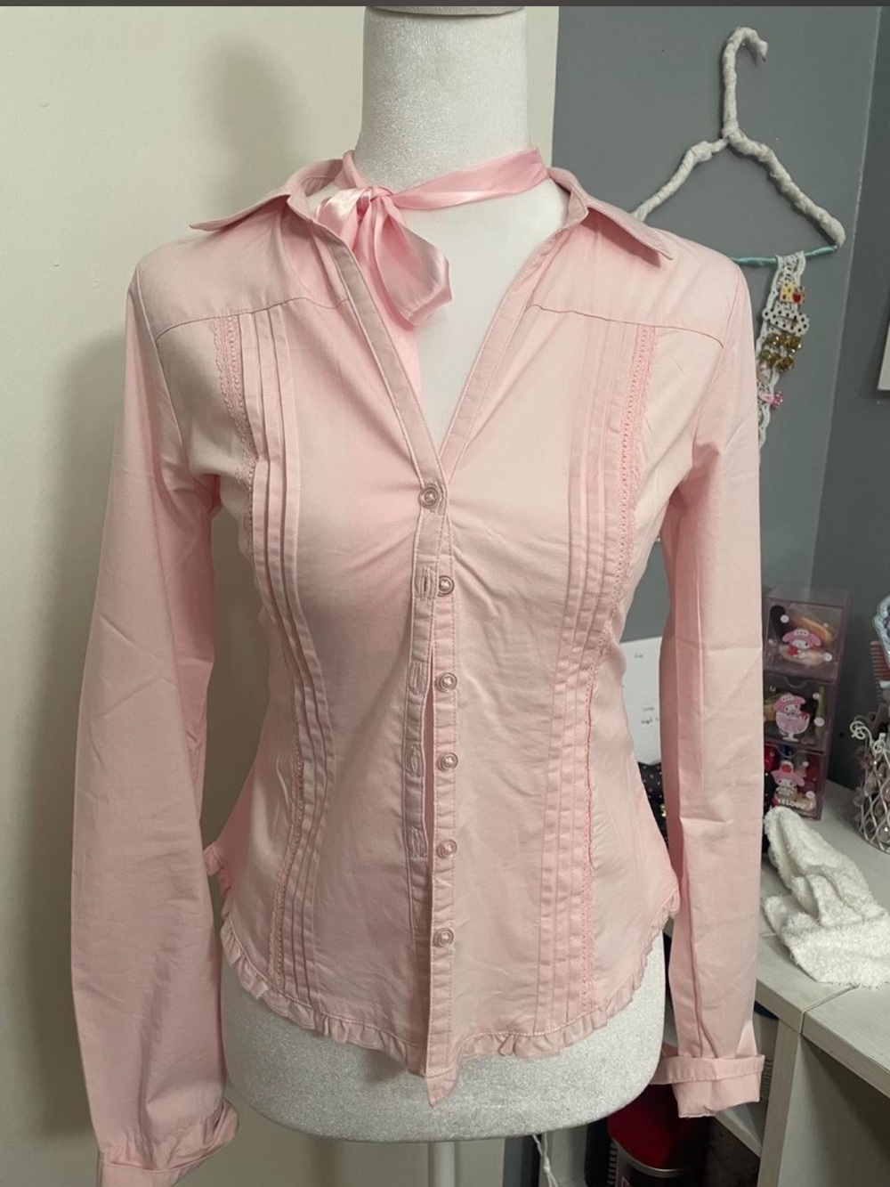 Hollister Pink Ruffle-Hem Button Down Shirt